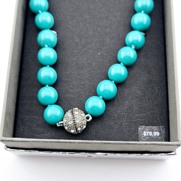 Turquoise Beaded Necklace Southwestern Cowgirl Rodeo Magnetic Clasp Bohemian NWT - Picture 3 of 4